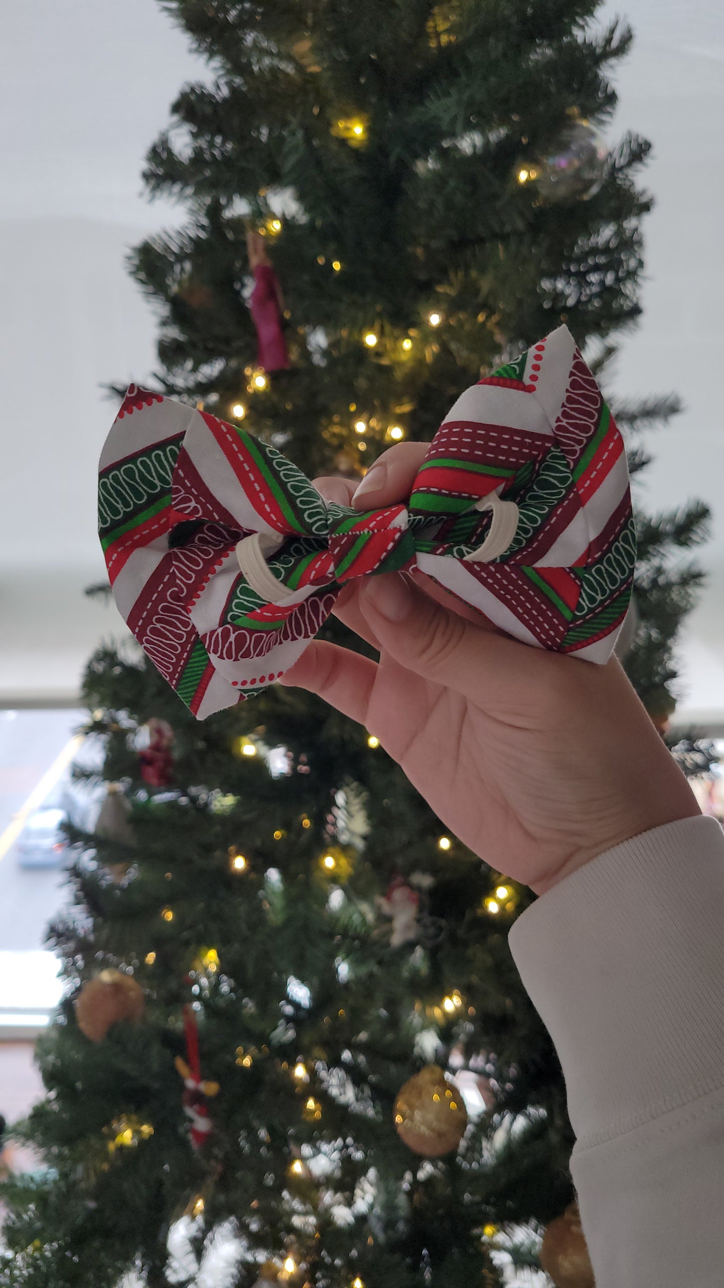 Candy Stripe over the collar bow