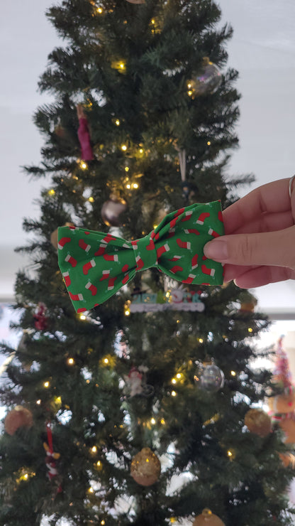 Stocking Stuffer over the collar bow