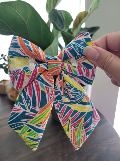 All Inclusive over the collar bow
